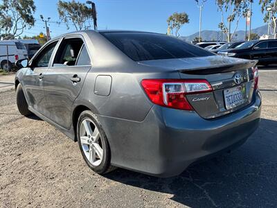 2014 Toyota Camry SE   - Photo 6 - Riverside, CA 92505