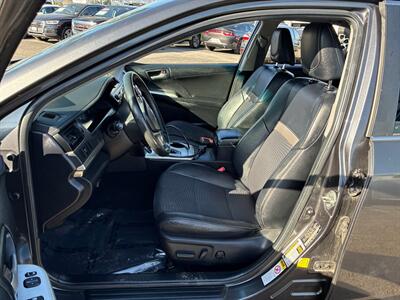 2014 Toyota Camry SE   - Photo 9 - Riverside, CA 92505