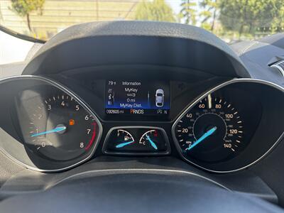 2017 Ford Escape Titanium   - Photo 12 - Riverside, CA 92505