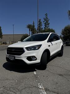 2017 Ford Escape Titanium   - Photo 2 - Riverside, CA 92505