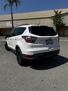 2017 Ford Escape Titanium   - Photo 4 - Riverside, CA 92505