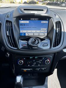 2017 Ford Escape Titanium   - Photo 10 - Riverside, CA 92505
