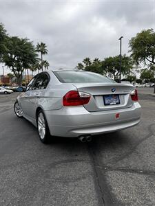 2007 BMW 328i   - Photo 4 - Riverside, CA 92505