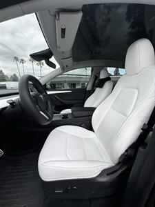 2023 Tesla Model Y Performance - Photo 10 - Riverside, CA 92505