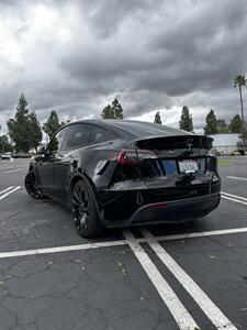 2023 Tesla Model Y Performance - Photo 5 - Riverside, CA 92505