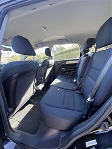 2010 Honda CR-V LX   - Photo 8 - Riverside, CA 92505