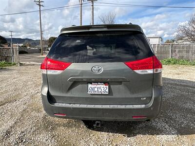 2011 Toyota Sienna LE 8-Passenger - Photo 6 - Riverside, CA 92505
