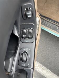 1998 Ford Ranger XLT   - Photo 9 - Riverside, CA 92505