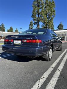 1998 Toyota Camry LE   - Photo 4 - Riverside, CA 92505