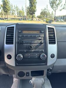2011 Nissan Frontier SV V6 - Photo 12 - Riverside, CA 92505