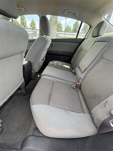 2012 Nissan Sentra 2.0 SR   - Photo 12 - Riverside, CA 92505