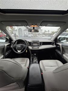 2014 Toyota RAV4 XLE   - Photo 8 - Riverside, CA 92505
