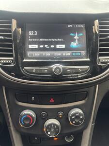 2017 Chevrolet Trax LT - Photo 13 - Riverside, CA 92505