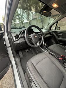 2017 Chevrolet Trax LT - Photo 7 - Riverside, CA 92505