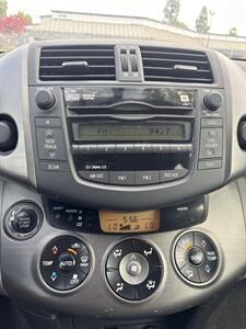 2011 Toyota RAV4 Limited - Photo 7 - Riverside, CA 92505