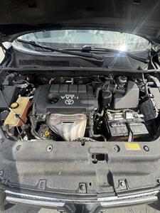 2011 Toyota RAV4 Limited - Photo 16 - Riverside, CA 92505