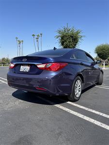 2012 Hyundai SONATA GLS   - Photo 4 - Riverside, CA 92505