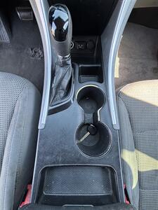2012 Hyundai SONATA GLS   - Photo 9 - Riverside, CA 92505