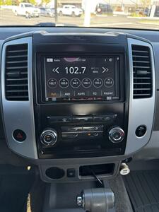 2011 Nissan Frontier SV V6 - Photo 10 - Riverside, CA 92505