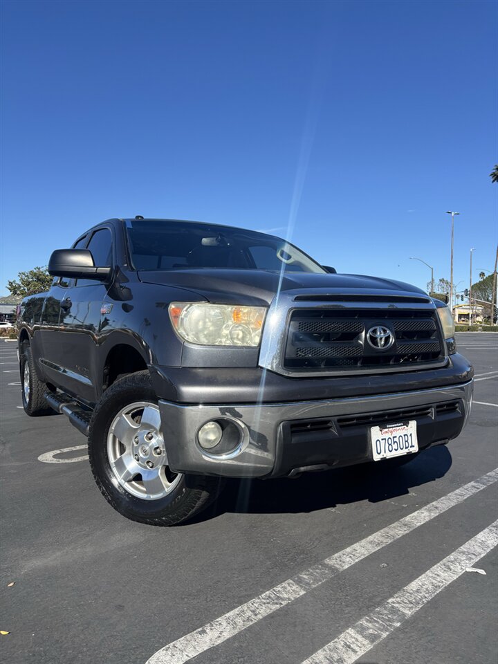 2011 Toyota Tundra Grade   - Photo 1 - Riverside, CA 92505