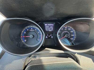 2016 Hyundai ELANTRA GT - Photo 11 - Riverside, CA 92505