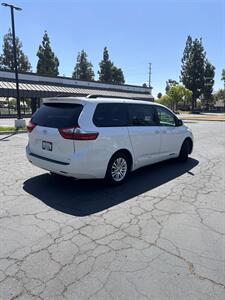 2016 Toyota Sienna XLE Premium 8-Passenger - Photo 5 - Riverside, CA 92505
