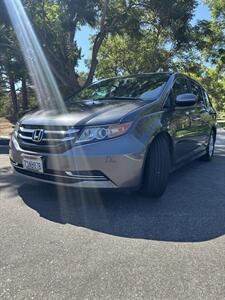 2016 Honda Odyssey SE   - Photo 2 - Riverside, CA 92505