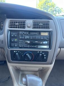 1996 Toyota Avalon XL - Photo 9 - Riverside, CA 92505