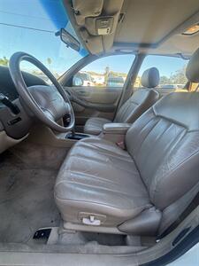 1996 Toyota Avalon XL - Photo 6 - Riverside, CA 92505