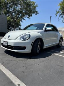 2014 Volkswagen Beetle 1.8T PZEV   - Photo 2 - Riverside, CA 92505