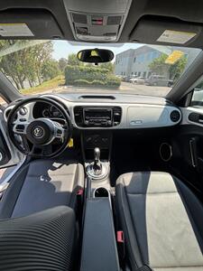 2014 Volkswagen Beetle 1.8T PZEV   - Photo 8 - Riverside, CA 92505