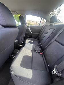 2010 Mazda Mazda3 s Sport   - Photo 8 - Riverside, CA 92505