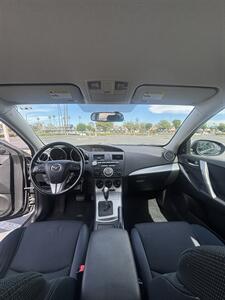 2010 Mazda Mazda3 s Sport   - Photo 9 - Riverside, CA 92505