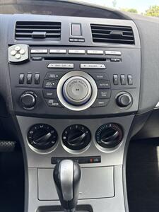2010 Mazda Mazda3 s Sport   - Photo 12 - Riverside, CA 92505