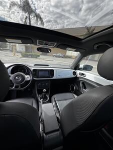 2014 Volkswagen Beetle 1.8T PZEV   - Photo 8 - Riverside, CA 92505