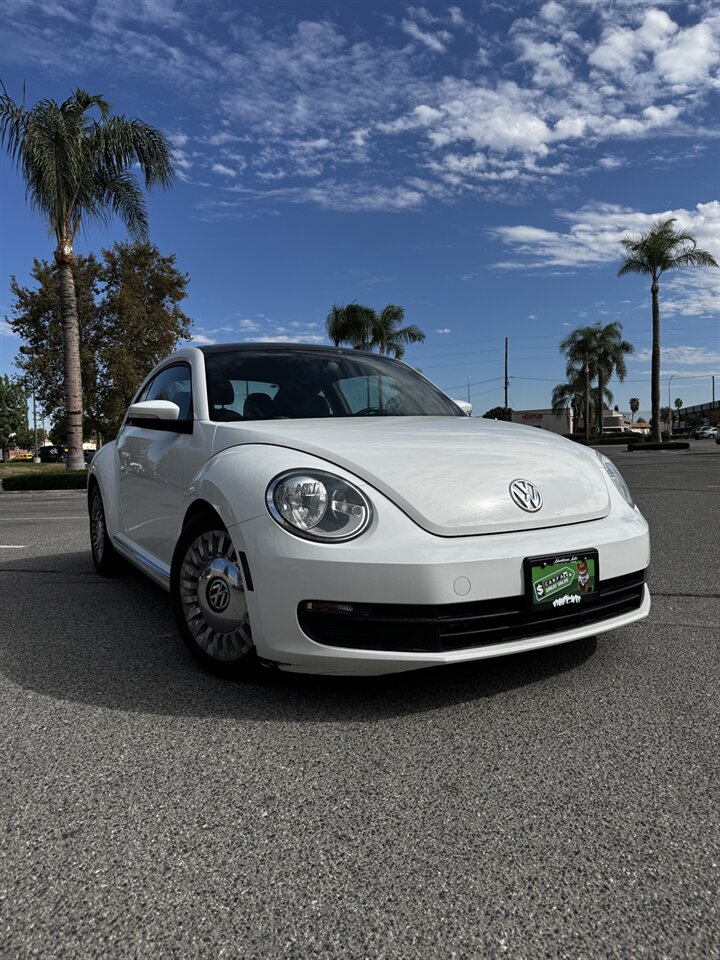 2014 Volkswagen Beetle 1.8T PZEV   - Photo 1 - Riverside, CA 92505