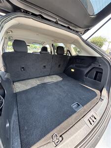 2015 Ford Edge SE   - Photo 9 - Riverside, CA 92505