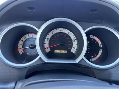 2013 Toyota Tacoma PreRunner V6   - Photo 6 - Riverside, CA 92505