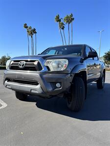 2013 Toyota Tacoma PreRunner V6   - Photo 2 - Riverside, CA 92505
