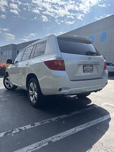 2010 Toyota Highlander Limited   - Photo 4 - Riverside, CA 92505