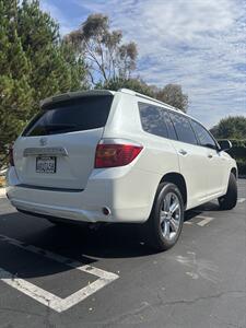 2010 Toyota Highlander Limited   - Photo 3 - Riverside, CA 92505