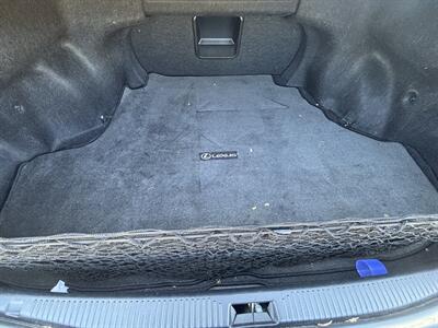 2003 Lexus ES 300   - Photo 12 - Riverside, CA 92505