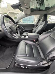 2018 Tesla Model 3 Mid Range   - Photo 8 - Riverside, CA 92505