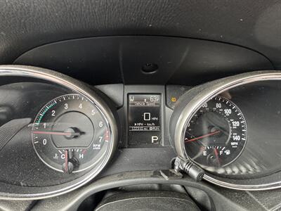 2013 Jeep Grand Cherokee Overland   - Photo 10 - Riverside, CA 92505