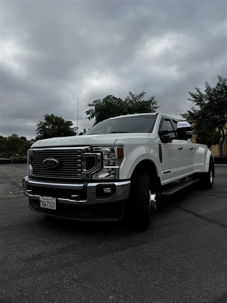 2020 Ford F-350 Super Duty Lariat  