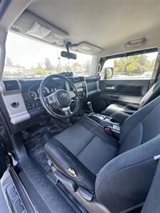 2007 Toyota FJ Cruiser   - Photo 5 - Anaheim, CA 92805