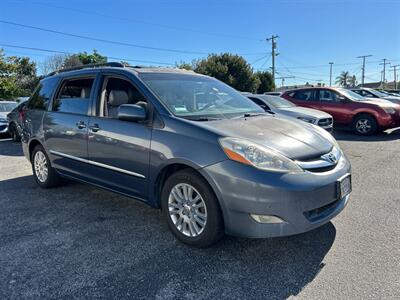 2007 Toyota Sienna XLE Limited 7-Passenger   - Photo 3 - Riverside, CA 92505