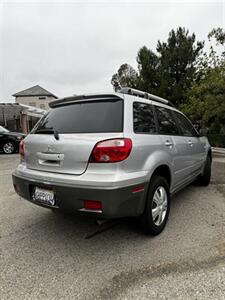 2006 Mitsubishi Outlander LS   - Photo 3 - Riverside, CA 92505