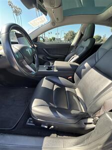 2018 Tesla Model 3 Long Range   - Photo 6 - Riverside, CA 92505
