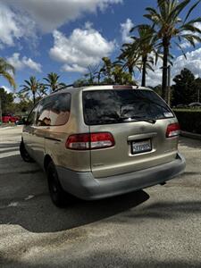 2003 Toyota Sienna CE   - Photo 4 - Riverside, CA 92505